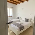 Fisilanis Beachfront Hotel