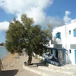Fisilanis Beachfront Logaras