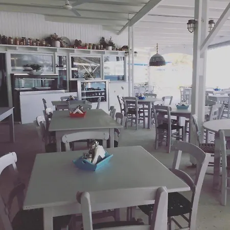 Fisilanis Beachfront 2*