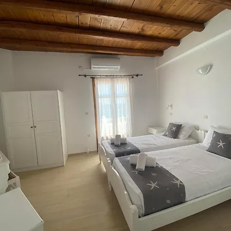 Hotel Fisilanis Beachfront 2*