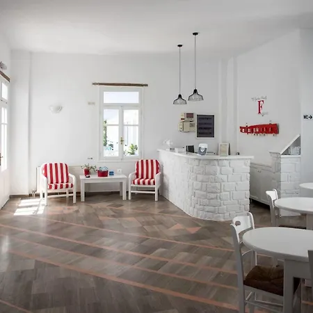 Fisilanis Beachfront Hotel 2*