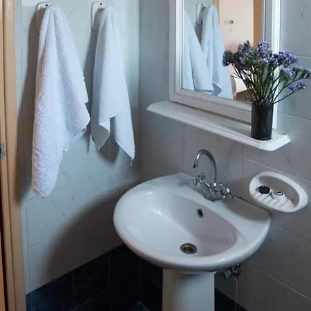 Fisilanis Beachfront 2*