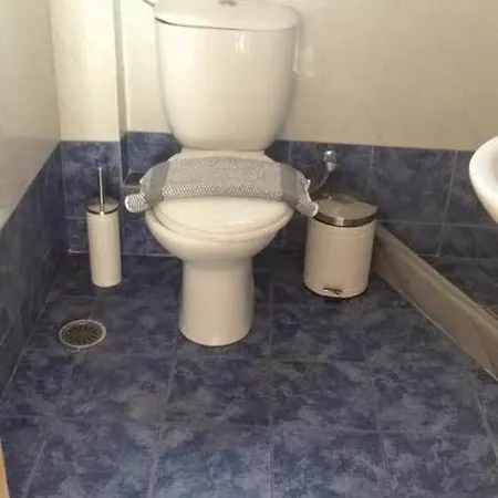 Fisilanis Beachfront Hotel Logaras