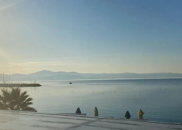 Fisilanis Beachfront