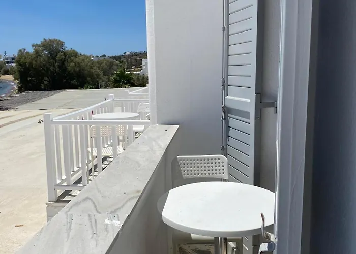 Fisilanis Beachfront Hotel Logaras