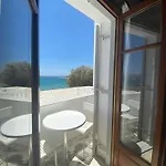 Fisilanis Beachfront Отель