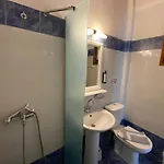 Fisilanis Beachfront 2* Логарас