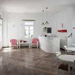 Fisilanis Beachfront Отель 2*