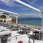 Fisilanis Beachfront Отель 2*