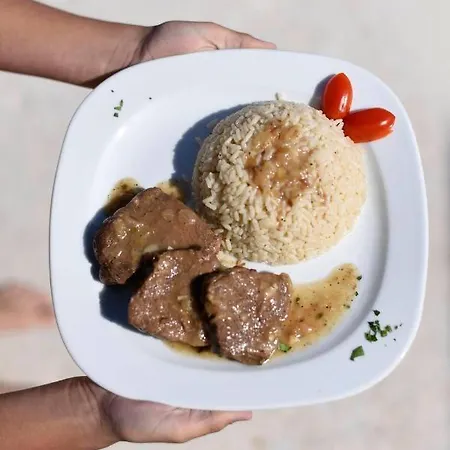 Hotel Fisilanis Beachfront 2*