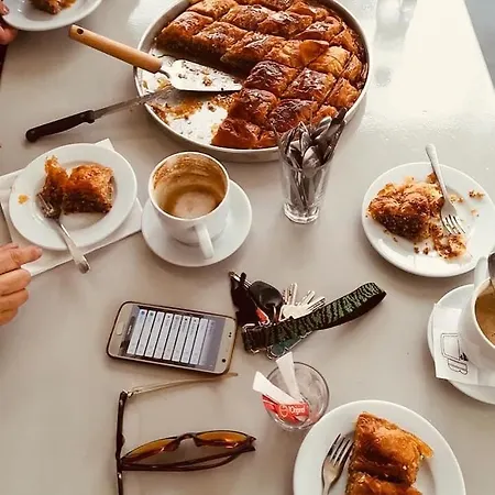 Fisilanis Beachfront 2* Logaras