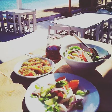 Fisilanis Beachfront 2* Logaras