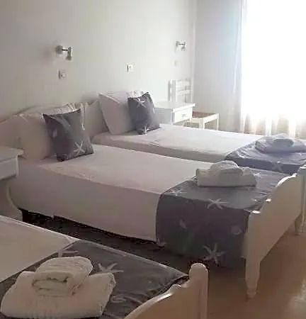 Fisilanis Beachfront Hotel Logaras