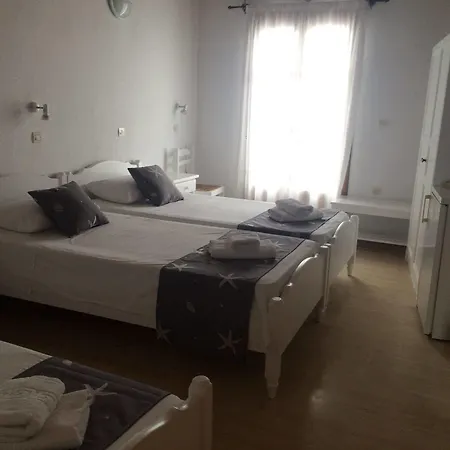 Fisilanis Beachfront Hotel