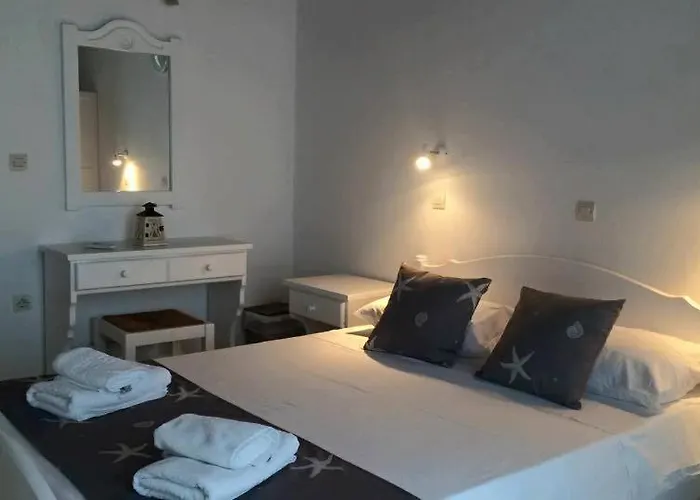 Fisilanis Beachfront Hotel