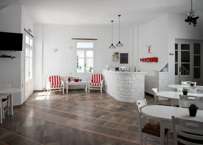 Fisilanis Beachfront מלון 2*