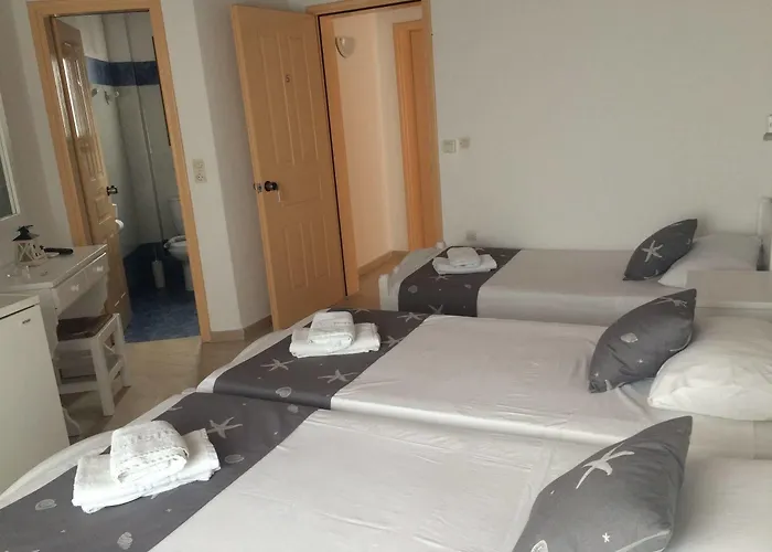 מלון Fisilanis Beachfront